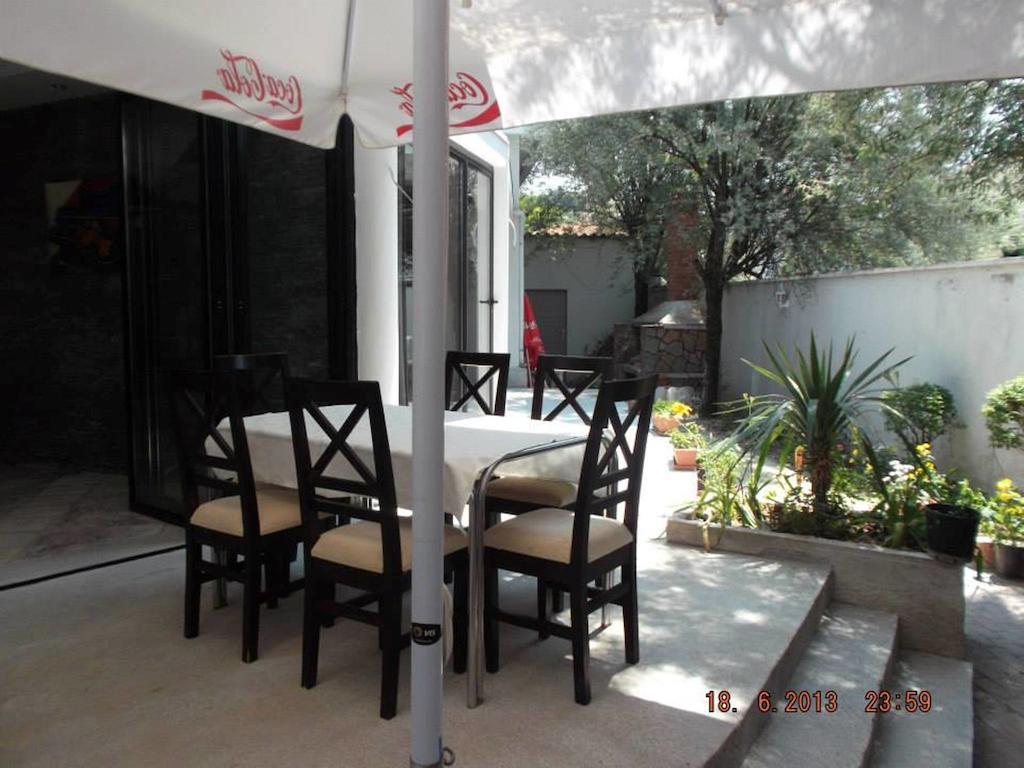 Sirena Hotel Tushemisht Exterior foto